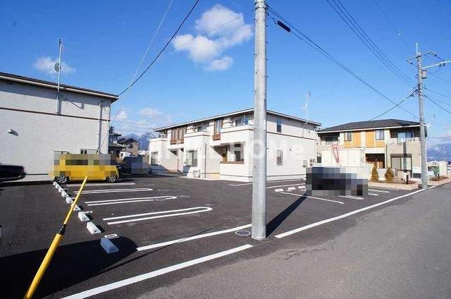 アクアサイドⅡの駐車場|当社、チルホームのHPもご覧ください(^^)/物件情報多数♪