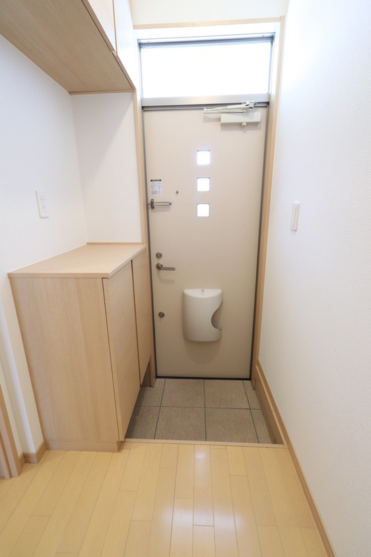 ベルカーサ花畑の玄関|シンプルで使いやすい玄関です