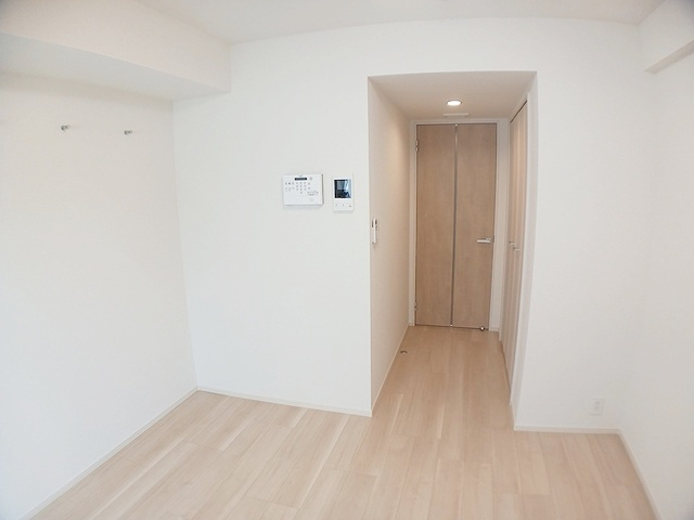 平塚市八重咲町の賃貸マンションの居間・リビング|パース