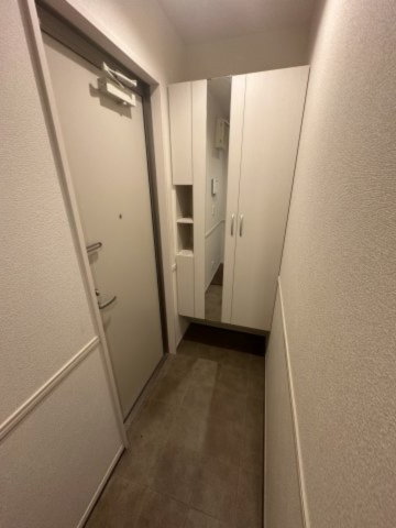 カーサ フェリーチェＥの玄関