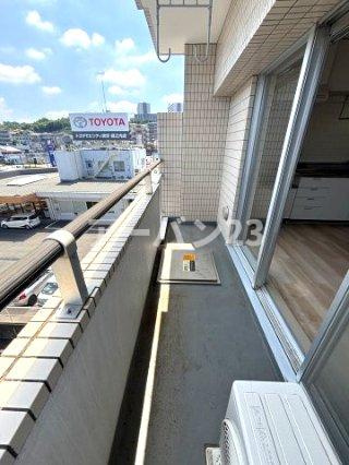 メゾンセレナイトのバルコニー|別部屋参考写真(反転タイプ)