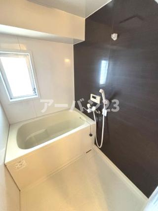 メゾンセレナイトの浴室|別部屋参考写真(反転タイプ)