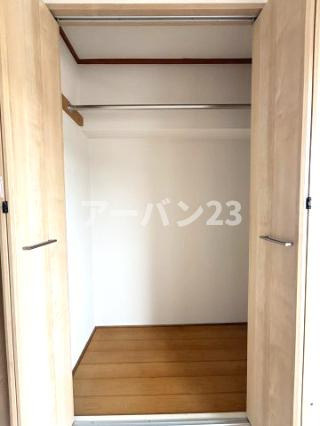 メゾンセレナイトの収納|別部屋参考写真(反転タイプ)