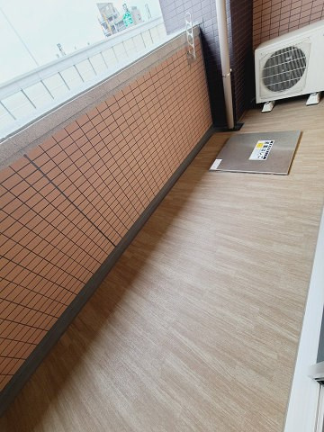 プレジオ西宮今津のバルコニー