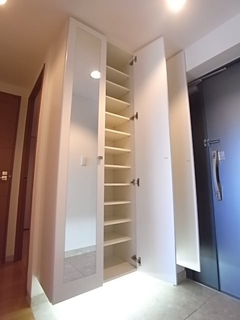 アーバネックス元町通の収納