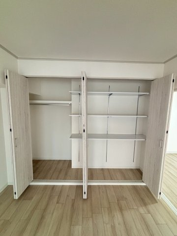 カナード西本町の収納