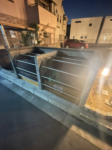 ミランダ浪華Ⅴの駐車場