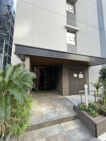 D-room gracious平尾のエントランス