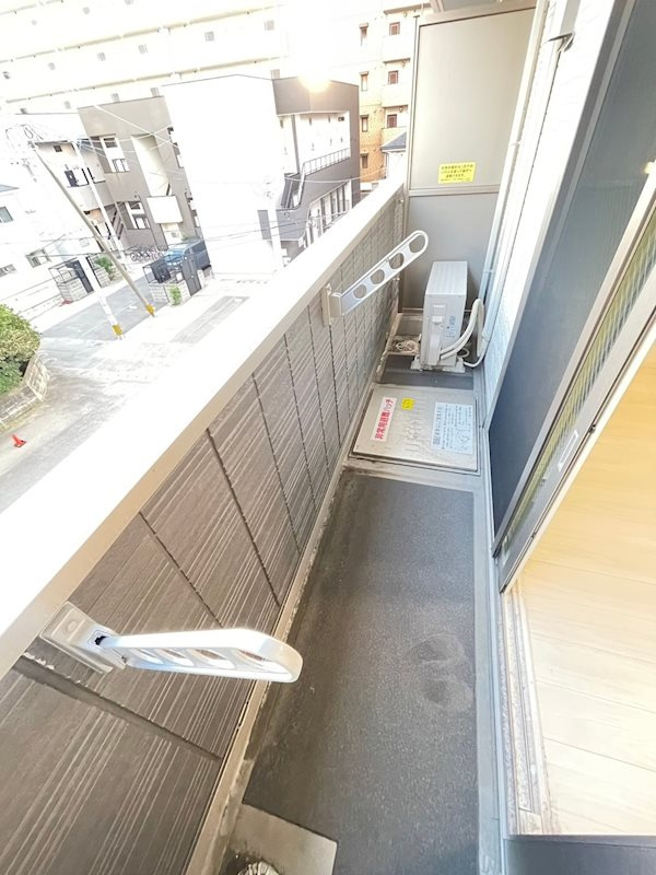 D-roomメゾン空港通のバルコニー