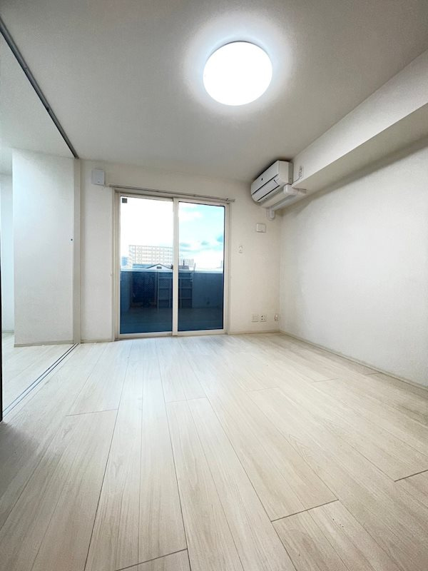 D-roomメゾン空港通の居間・リビング