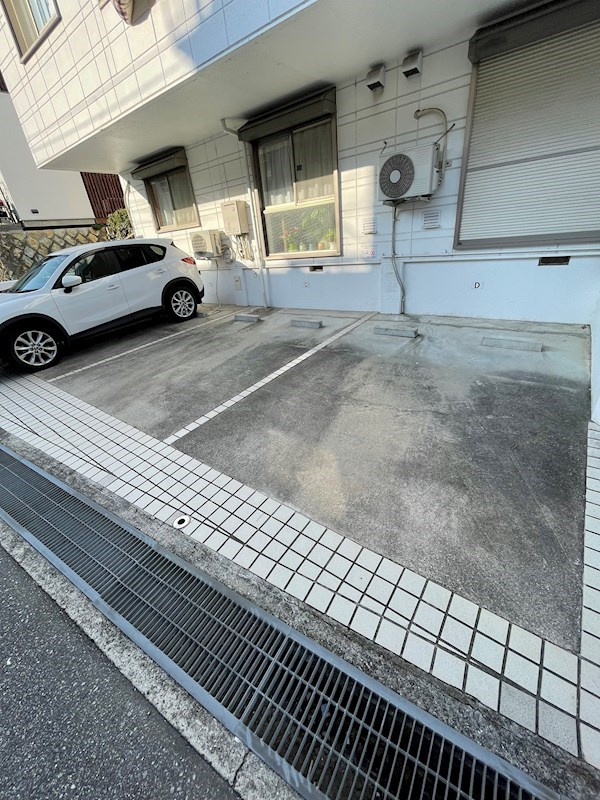 プラネックス苦楽園の外観