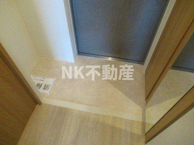 【玄関】 | クローバー・クレスト（八戸ノ里賃貸） | ゆったりとした玄関です
