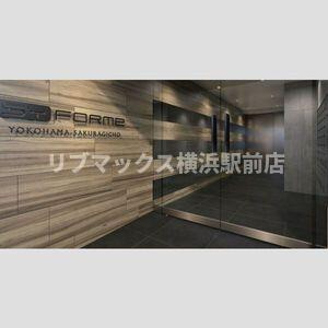 【エントランス】ＳＹＦＯＲＭＥ　ＹＯＫＯＨＡＭＡ－ＳＡＫＵＲＡＧＩＣＨＯ 