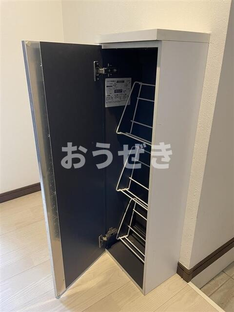 ＥＶＥＲ　ＬＥＡＦ上大岡の収納