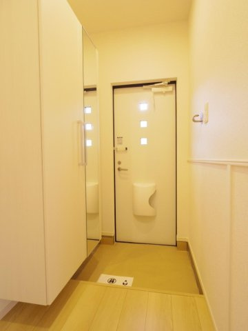 ジュピターの玄関