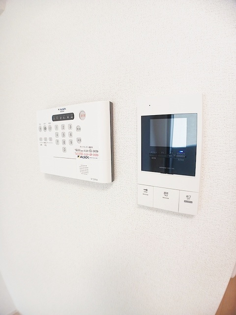 平塚市八重咲町の賃貸マンションのセキュリティ