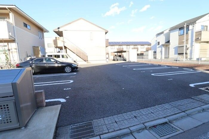 フォレスト サイトの駐車場