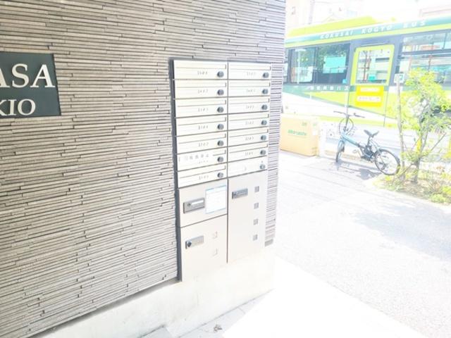 ｂ’ＣＡＳＡ ＴＯＫＩＯのその他共用部分|集合郵便受けと宅配ボックスです☆