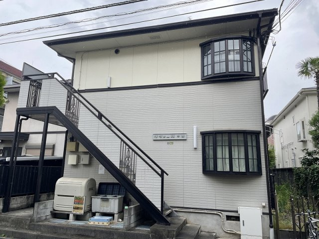 リヴェール本郷の外観