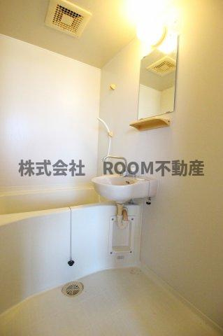 大王コーポの浴室|日々の疲れを癒すお風呂付です