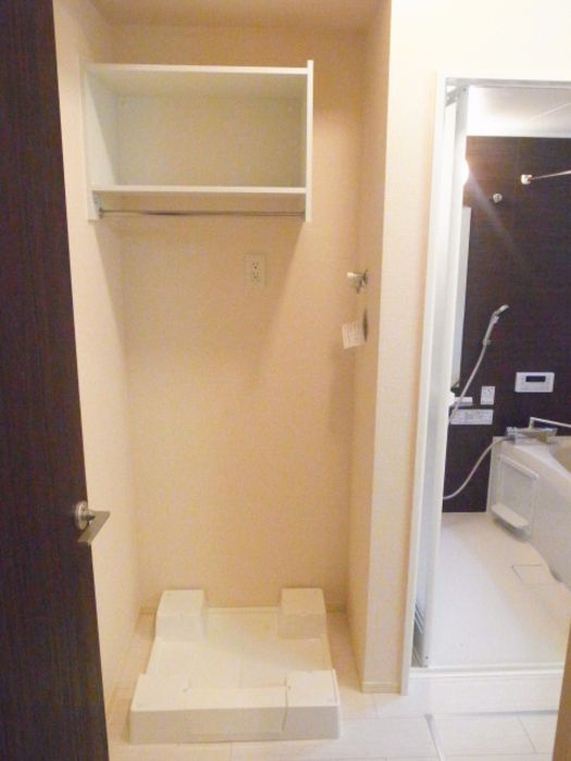 D-room泉台　B棟の収納