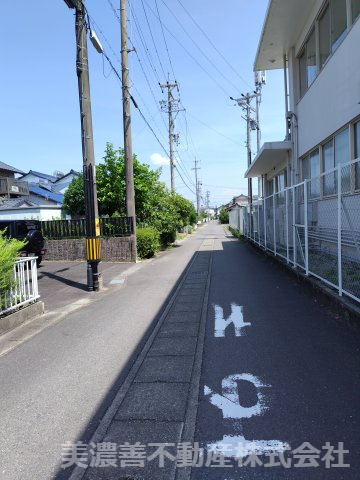 ６５０５４　一宮市島村土地の前面道路含む現地写真