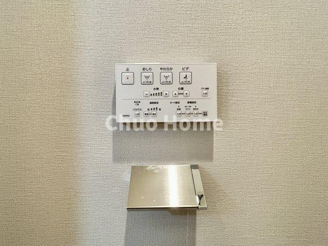 シャンボール南砂の内装|【ウォシュレット】清潔に使いたいお手洗いには最適な設備です。もちろんウォームレットも標準装備です。