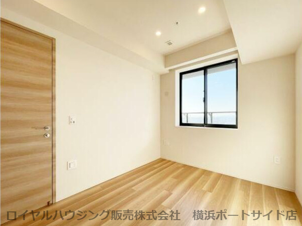 【寝室】