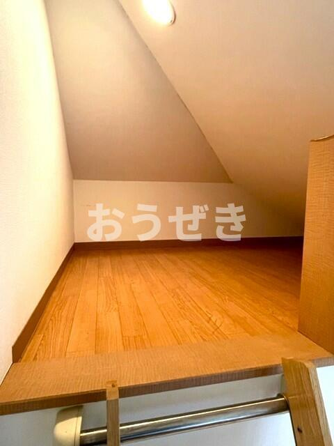 六角橋壱番館のその他|嬉しいロフト付きの物件です◎