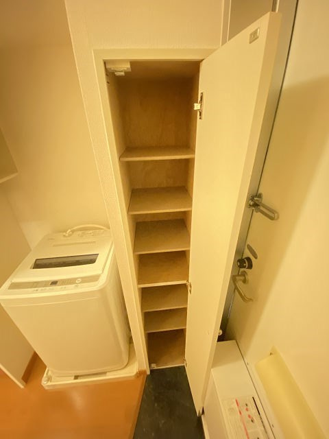 尼崎市次屋１丁目のアパートの収納|大きなものも収納できそうです
