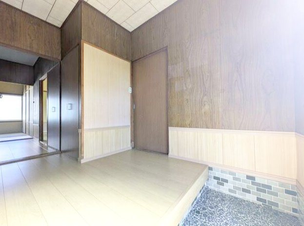 西区上熊本戸建の玄関