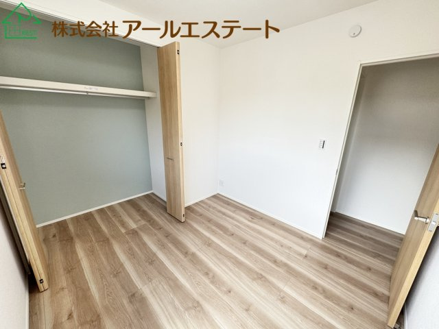 加古川市加古川町中津　　JR加古川線「日岡駅」徒歩13分の子供部屋