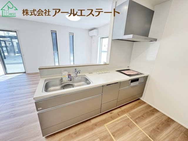 加古川市加古川町中津　　JR加古川線「日岡駅」徒歩13分のキッチン