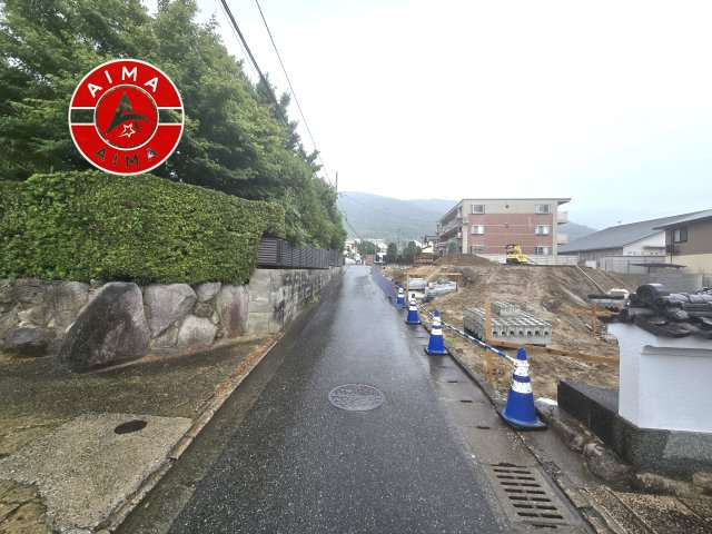 大野城市乙金2丁目第3-3棟（3号棟）の外観|前面道路含む現地の写真です。