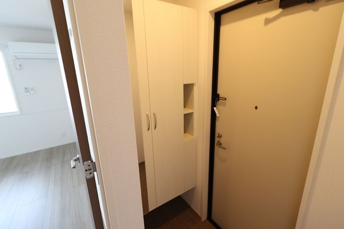 サンセール問屋町の玄関