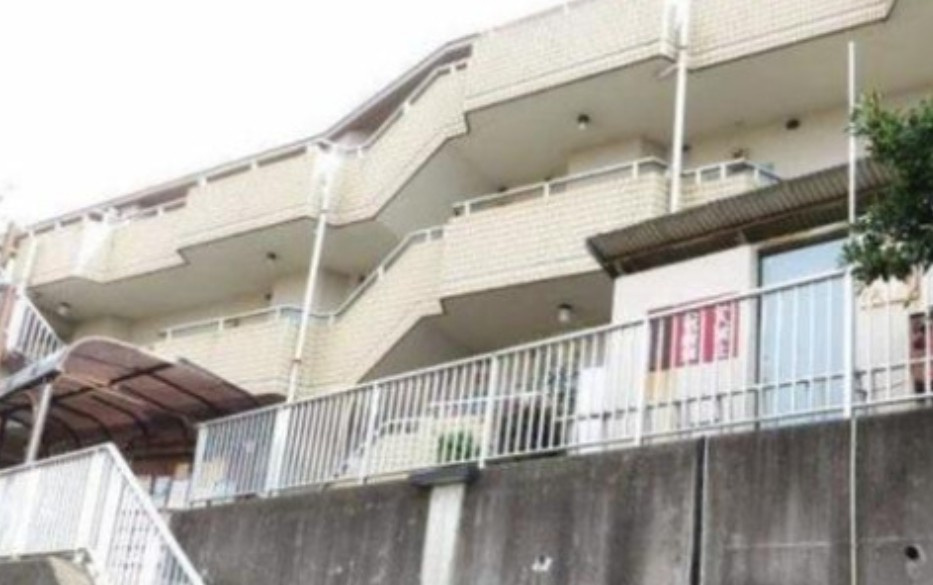 川崎市多摩区長尾６丁目の賃貸マンションの外観