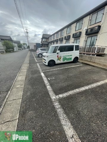 KAGOTAの駐車場