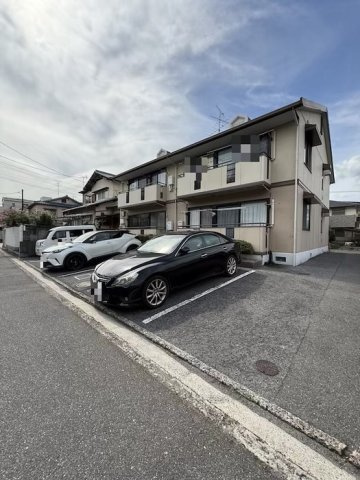 セジュール東雲 A棟の駐車場
