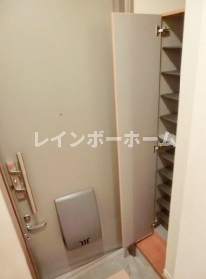 シャーメゾン美樹の玄関