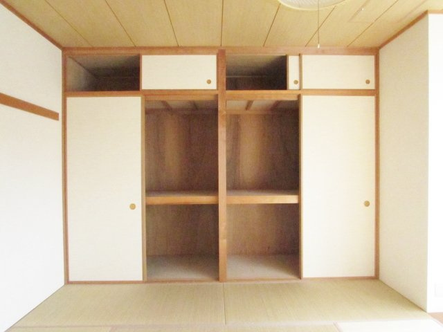 宝塚ビルの収納