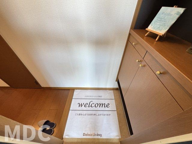 クウラージュ　D棟の玄関