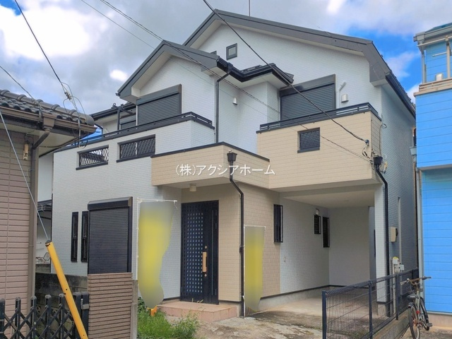 所沢市下安松　中古一戸建　～全居室6帖以上～