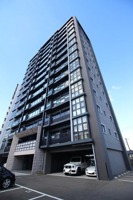 ＲＥＧＡＲＩＡ　ＫＯＫＵＲＡＫＩＴＡ　ＣＥＮＴＥＲＰＬＡＣＥ