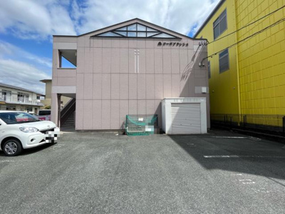 【駐車場】 | コーポブランシェ | 外観写真（昼）
