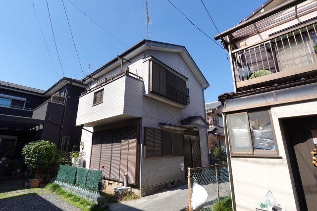 今成貸家の外観