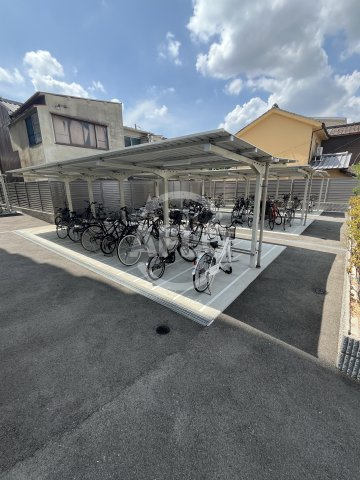 Luxe新大阪西のその他共用部分|Luxe新大阪西　駐輪場