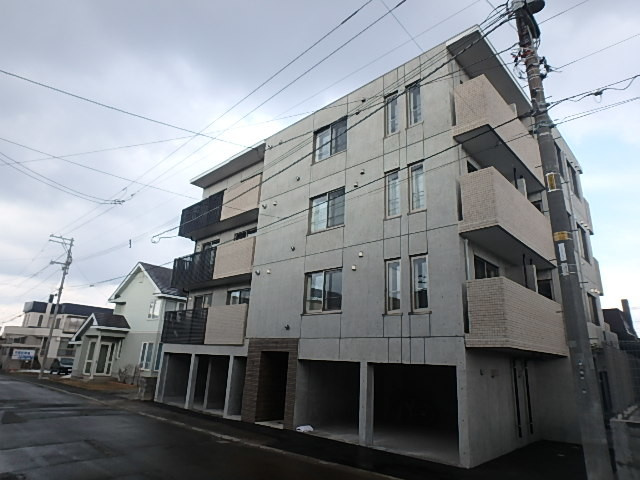 アルトローマ平岸