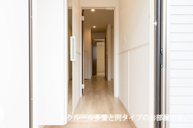 ベル　パトリ　Ａの玄関|きれいな玄関です