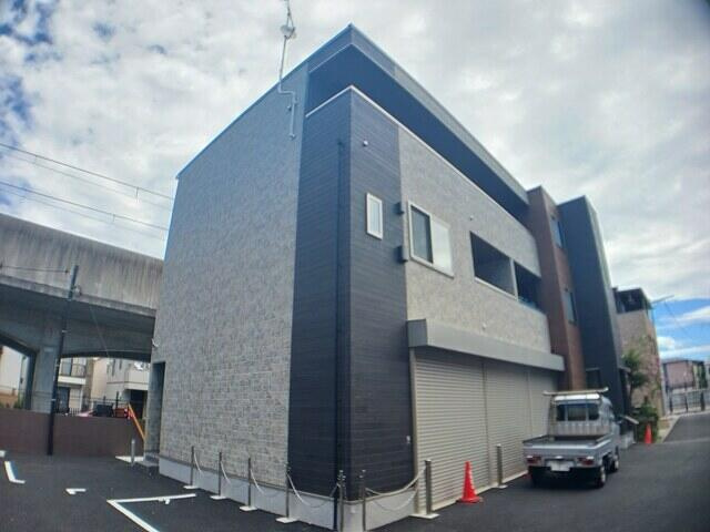 稲城市矢野口のアパート