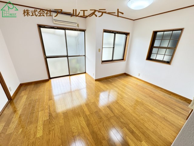 姫路市青山3丁目　　中古戸建の居間・リビング